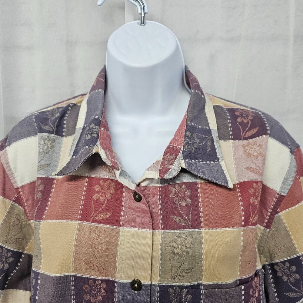 Alfred Dunner Lavender Pink Patchwork Floral Butt… - image 2